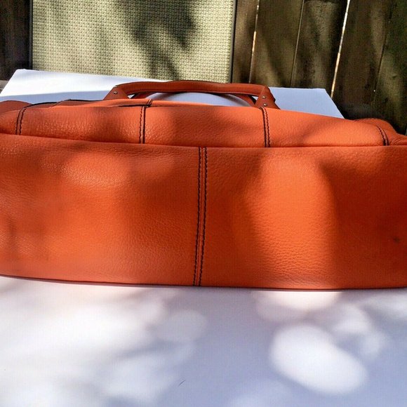 orYANY Summer Studded-Detail  Leather Tote Bag - Picture 9 of 9